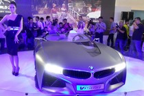 Điểm mặt xế sang BMW đang "đại náo" Royal City