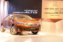 Khám phá ưu điểm trên Corolla Altis 2014 vừa trình làng VN