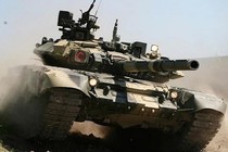 Phiến quân HTS lấy đâu ra xe tăng T-90 cực mạnh để tấn công Syria?