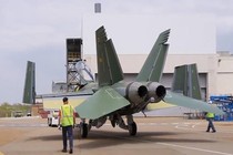 Chi tiết sức mạnh "siêu ong bắp cày" F/A-18 Block III Super Hornet