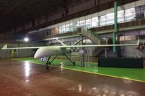 Ukraine trình làng UAV tấn công Sokol-300 "của nhà trồng được"