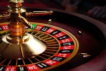 Cho phép người Việt chơi casino, được, mất gì?