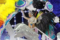 Tưng bừng lễ hội Carnival ở Paraguay