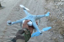 Ảnh: Quân đội Syria bắn hạ UAV của khủng bố thân al-Qaeda