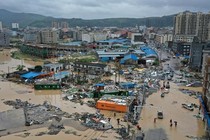 Trung Quốc tan hoang sau trận bão Lekima làm hàng chục người chết