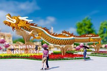 Cận cảnh linh vật rồng dài 30m chào xuân sắp trình làng ở Huế