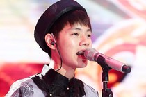 Chàng trai gây sốt Sing My Song được bố khuyên “siêu độc“