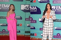 Dàn sao Hollywood gợi cảm trên thảm đỏ MTV EMA 2017