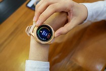 Đánh giá Galaxy Watch: gọn hơn, thêm nhiều chế độ tập luyện