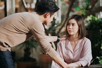 Nửa đêm tôi bàng hoàng khi thấy vợ cầm hành lý bỏ đi 