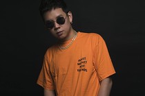 Chân dung rapper vướng ồn ào hát ca từ nhạy cảm trên sóng 