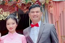 Tiết Cương vừa cưới vợ ở tuổi 49... từng yêu đương thế nào?