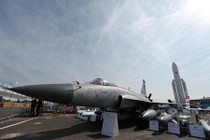 Lộ diện khách hàng đầu tiên mua tiêm kích rẻ tiền JF-17