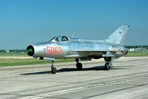 Chi tiết độc lạ trên những chiếc MiG-21 đầu tiên Việt Nam tiếp nhận 