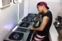 Màn chơi DJ bằng bếp ga có một không hai thế giới