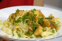 Hướng dẫn chế biến món pasta cá hồi đẹp mắt hấp dẫn