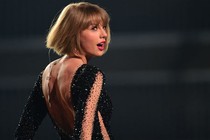 Taylor Swift ẵm giải khủng tại lễ trao giải Grammy 2016