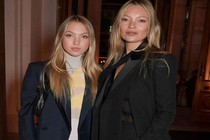 Con gái xinh đẹp, tài năng của siêu mẫu Kate Moss