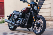 Chi tiết mô tô khủng rẻ nhất của Harley-Davidson