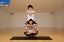 Những bài tập Yoga có một không hai thế giới