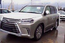 Ngắm từ trong ra ngoài SUV Lexus LX 570 2016 sắp ra mắt