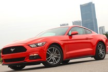 Xế “cơ bắp” Ford Mustang coupe 2015 đầu tiên tại Hà Nội