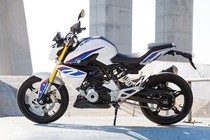 BMW G310R: Môtô PKL giá rẻ cạnh tranh KTM Duke 390