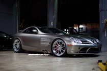 Vẻ đẹp lạnh lùng của “mũi tên bạc” Mercedes SLR McLaren