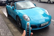 Porsche 911 Targa 4 giá hơn 8 tỷ “làm dâu” Đà Nẵng