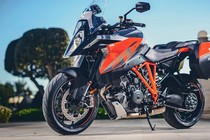 Triệu hồi KTM 1290 Super Duke GT do lỗi rò rỉ nhiên liệu