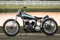 Choáng với xe môtô Harley-Davidson WLA độ Flat Tracker 