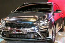 "Soi" Kia Cerato 2019 crome sáng bóng sắp về Việt Nam?