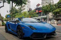 Siêu xe Lamborghini Gallardo hàng hiếm tại Hà Nội thay “áo” mới 