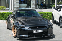 Chi tiết Nissan GT-R R35 độ Wide body độc nhất Việt Nam