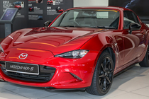 Chi tiết Mazda MX-5 RF 2020 từ hơn 1,4 tỷ đồng tại Malaysia