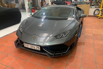 Cận cảnh siêu xe Lamborghini Huracan lăn bánh hơn 13.00km, có giá đến 12,5 tỷ tại TP HCM 