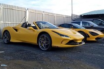 Cận cảnh siêu xe Ferrari F8 Spider đầu tiên về Việt Nam