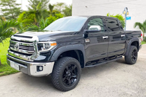 Cận cảnh "khủng long" Toyota Tundra 2016 bán 2,8 tỷ tại Sài Gòn