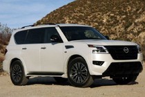 Nissan Armada 2021 hơn 1 tỷ đồng, có gì để "đấu" Toyota Sequoia?