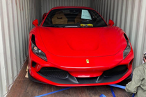 “Đập thùng” siêu xe Ferrari F8 thứ 5 hơn 23 tỷ về Việt Nam