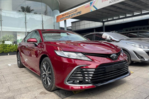 Tận thấy Toyota Camry 2022 tại Việt Nam trước giờ ra mắt