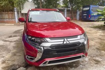 Cận cảnh Mitsubishi Outlander 2022 tại Việt Nam, bỏ động cơ 2.4L