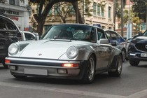 Đây là chiếc Porsche 930 Turbo "cực hiếm" của ông Đặng Lê Nguyên Vũ