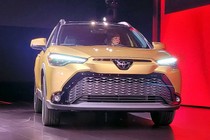 Toyota Corolla Cross Hybrid 2023 đẹp và mạnh hơn xe bán ở Việt Nam