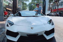 Thiếu gia 8X Bình Dương rao bán Lamborghini Aventador  