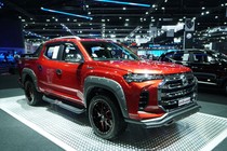 "Soi" MG Extender 2022 giá rẻ, đối thủ Mitsubishi Triton và Toyota Hilux