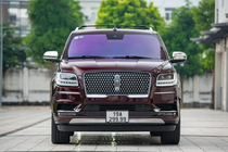 Lincoln Navigator biển "tứ quý 9" của đại gia Phú Thọ chỉ 8,5 tỷ