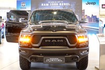 RAM 1500 Rebel từ 5,2 tỷ đồng, chiếc bán tải đắt nhất Việt Nam