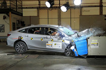 Toyota Vios 2023 mới đạt 5 sao ASEAN NCAP trong lần đánh giá lại