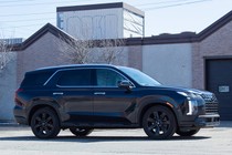 Hyundai Palisade 2025 lộ diện, "vuông thành sát cạnh" như SantaFe